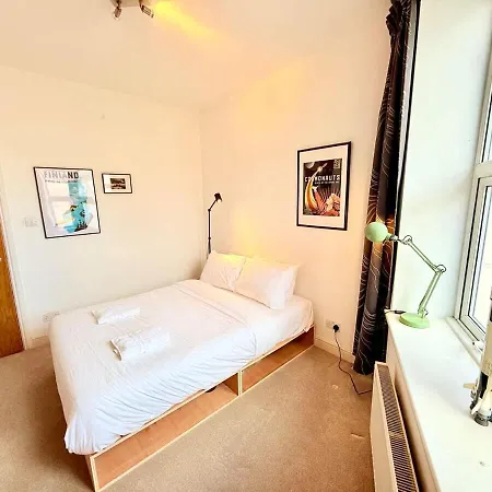 Perfect Flat For Leisure & Work *