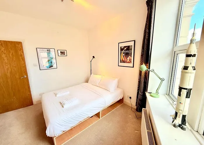 Perfect Flat For Leisure & Work *