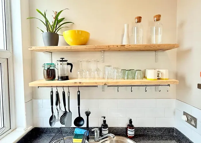 Perfect Flat For Leisure & Work