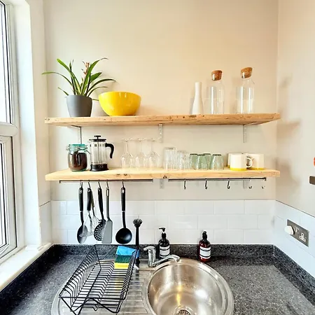 Perfect Flat For Leisure & Work